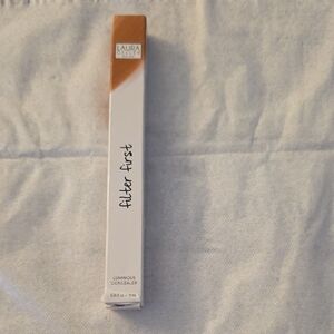 Laura Geller Filter First Concealer in White and Tan